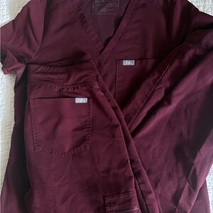 Figs Maroon Scrub Set